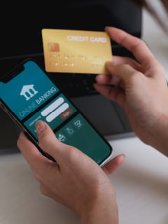 Tips on budgeting effectively using a credit card