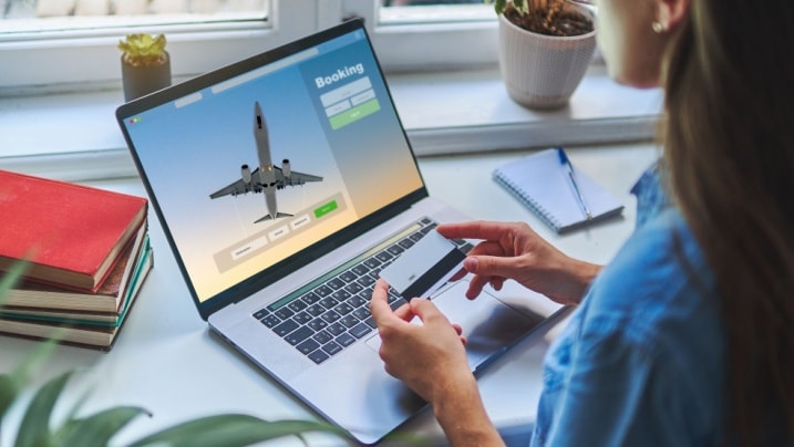 booking IndiGo flight online using IDFC FIRST Dual Credit Card