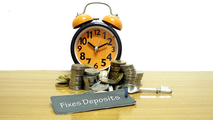 Types of fixed deposit: How to Choose the Right FD | IDFC FIRST Bank