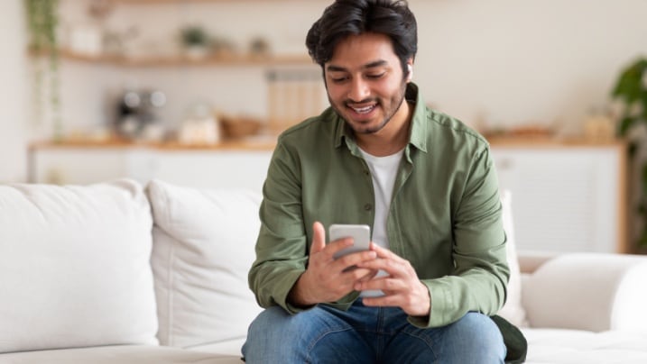 Applying for a personal loan online in 5 minutes with IDFC FIRST Bank’s FIRSTmoney digital loan