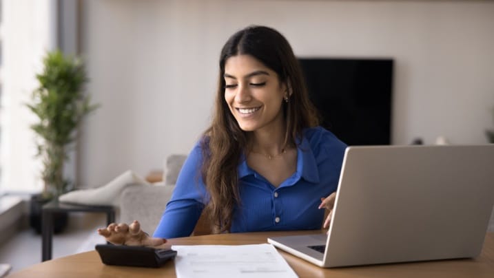 IDFC FIRST Bank FIRSTmoney personal loan benefits for women