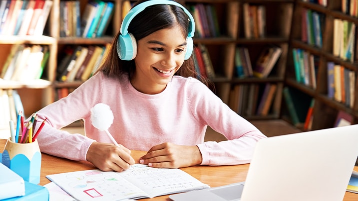 Online class on laptop, Self-learning, Girl in an online class 